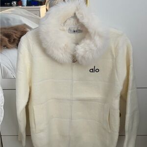 ALO Yoga Women's White Teddy Jacket with Fur Collar